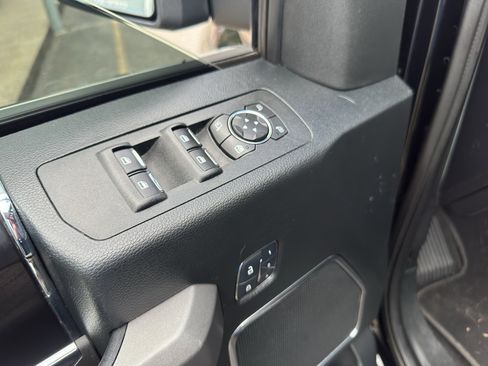 Used 2018 Ford F150 Platinum w/ Technology Package AWD/4WD image 23