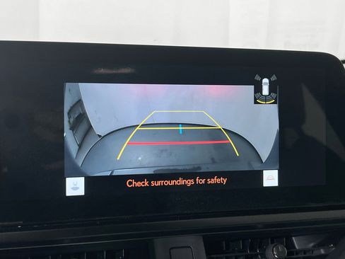 Used 2023 Lexus UX 250h image 13