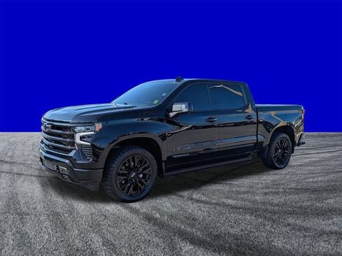 Used 2024 Chevrolet Silverado 1500 High Country w/ Midnight Edition AWD/4WD image 8