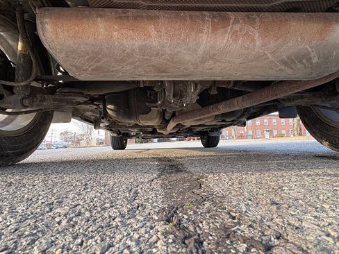 Used 2022 Chevrolet Trax LS w/ Tint and Cruise Package image 30