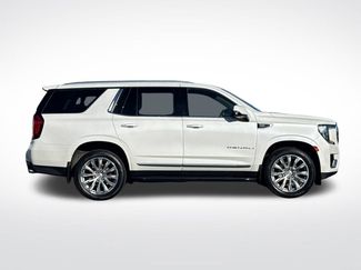 Used 2022 GMC Yukon Denali video 2