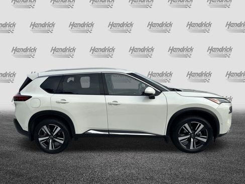 Used 2023 Nissan Rogue Platinum w/ Platinum Premium Package image 11