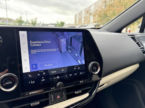 Certified 2024 Lexus NX 250 FWD w/ Towing Package (2000 Lbs) image 23