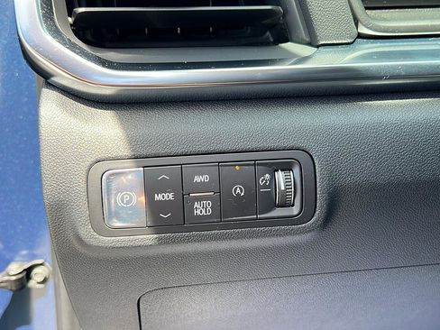 Used 2026 GMC Terrain Denali AWD/4WD image 25