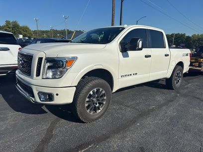 Used 2018 Nissan Titan PRO-4X w/ Pro-4x Convenience Package
