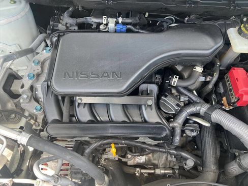 Used 2020 Nissan Rogue Sport SV w/ Technology Package image 17