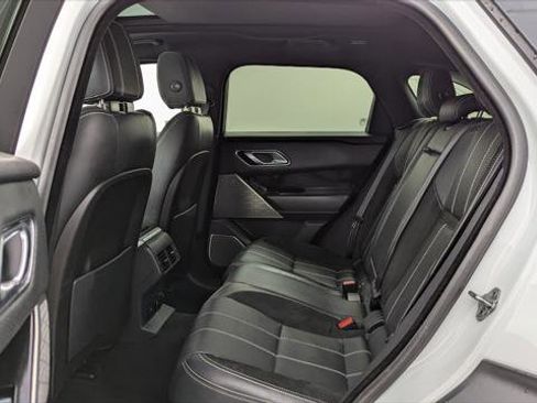 Used 2018 Land Rover Range Rover Velar R-Dynamic SE image 18