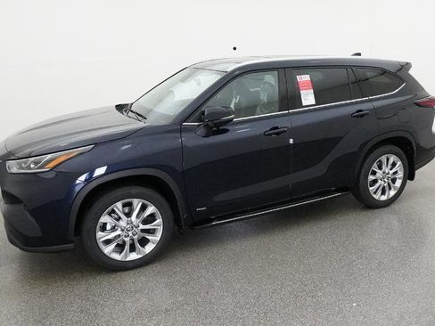 New 2026 Toyota Highlander Limited image 72