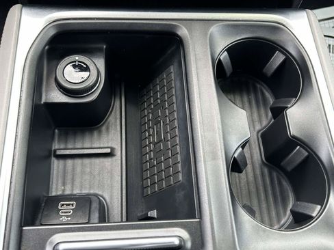 Used 2025 Ford Expedition Active RWD image 27