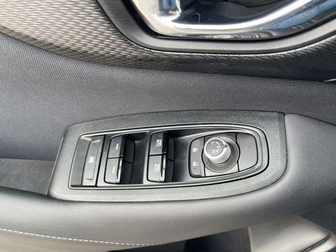 Used 2025 Subaru Outback Premium w/ Popular Package #1A image 29