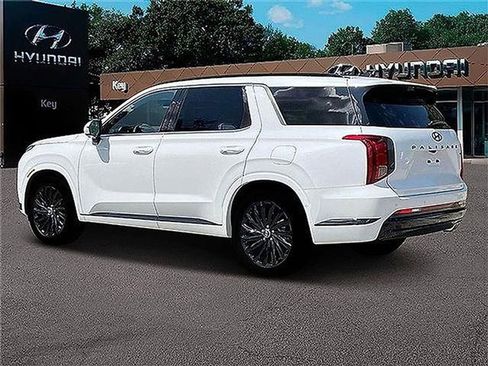 Used 2025 Hyundai Palisade Calligraphy AWD/4WD image 8