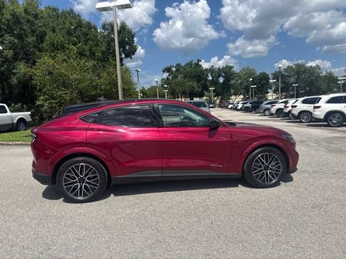 Certified 2025 Ford Mustang Mach-E Premium AWD/4WD image 8