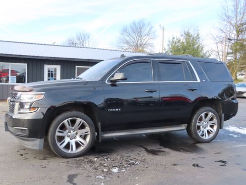 Used 2015 Chevrolet Tahoe LT image 2