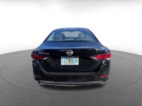 Used 2025 Nissan Sentra S image 7