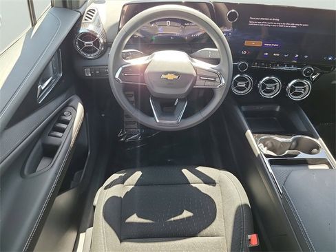 New 2025 Chevrolet Blazer EV LT image 17