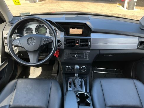Used 2010 Mercedes-Benz GLK 350 2WD image 15