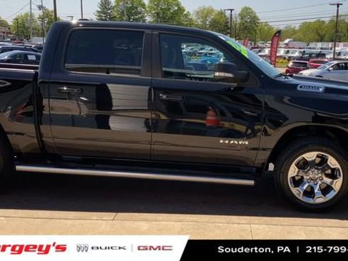 Used 2021 RAM 1500 Big Horn AWD/4WD image 11