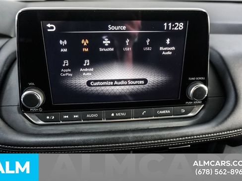 Used 2025 Nissan Rogue SV FWD image 33