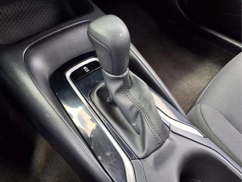 Used 2024 Toyota Corolla LE FWD image 19
