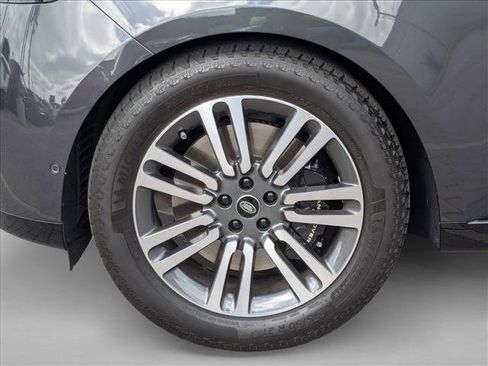Certified 2023 Land Rover Range Rover SE AWD/4WD image 27