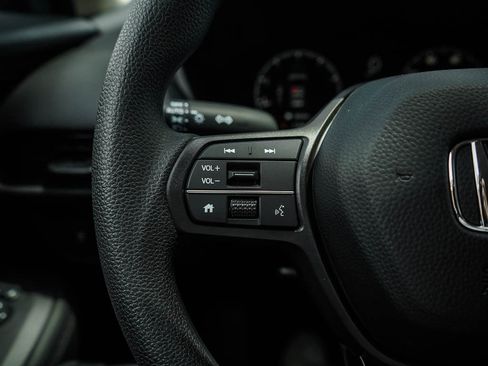 New 2026 Honda HR-V LX image 19