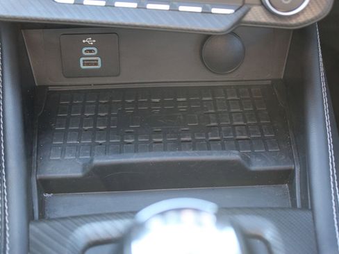 Used 2024 Ford Mustang GT Premium image 27