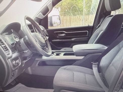 Used 2025 RAM 1500 Big Horn AWD/4WD image 6