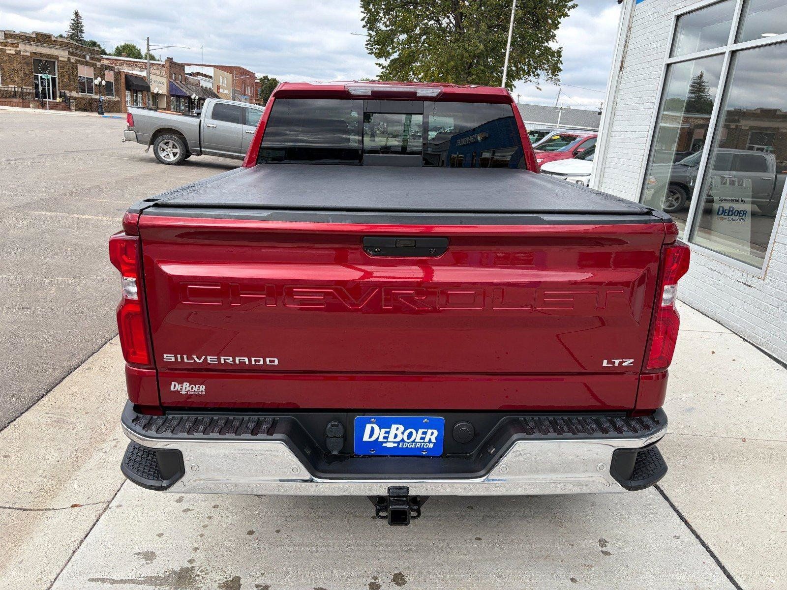 Used 2019 Chevrolet Silverado 1500 LTZ w/ LTZ Plus Package AWD/4WD image 4