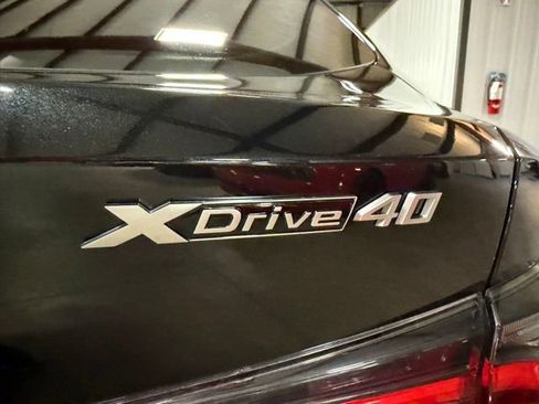Used 2025 BMW i4 xDrive40i AWD/4WD image 10