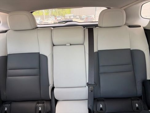 Used 2024 Honda Prologue Touring image 5