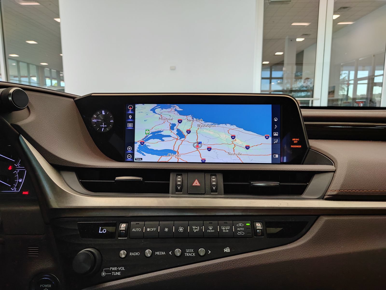 Used 2019 Lexus ES 300h w/ Premium Package FWD image 14
