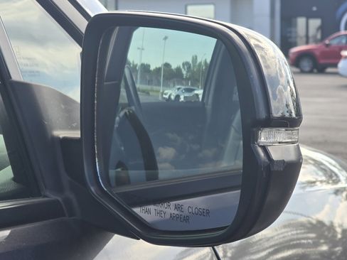 Used 2019 Honda Passport Touring image 18