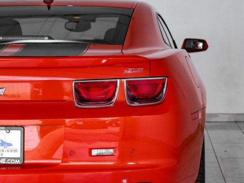 Used 2010 Chevrolet Camaro SS w/ RS Package image 32