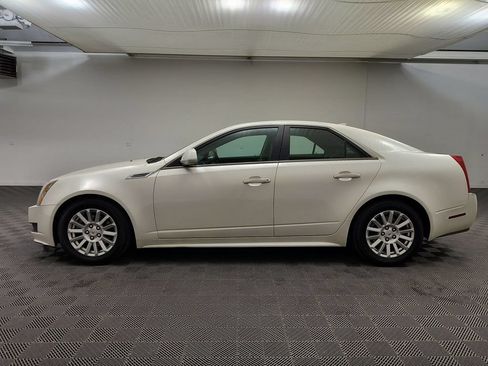 Used 2010 Cadillac CTS Luxury AWD/4WD image 2