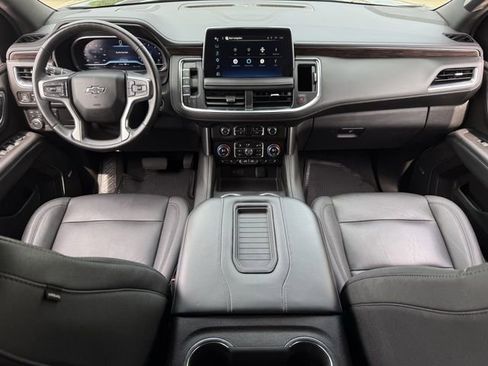 Used 2023 Chevrolet Tahoe Z71 w/ Luxury Package image 12