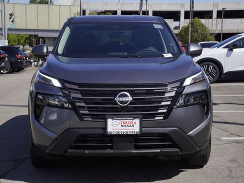 New 2026 Nissan Rogue SV FWD image 6