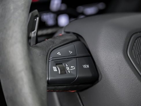 Used 2023 Lamborghini Urus Performante AWD/4WD image 22