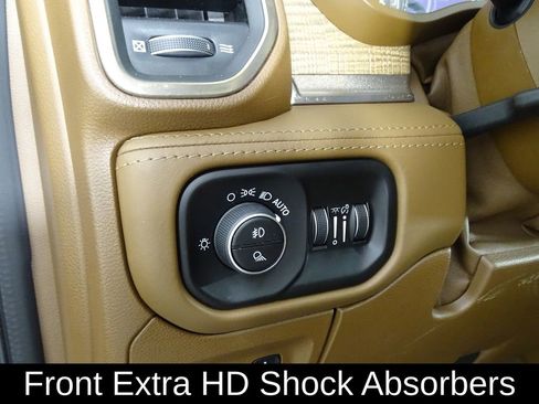 Used 2020 RAM 1500 Limited image 22