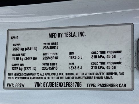 Used 2020 Tesla Model 3 Standard Range Plus image 12