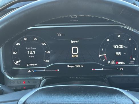 Used 2025 GMC Sierra 1500 SLT image 17