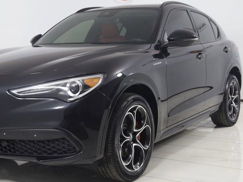 Used 2023 Alfa Romeo Stelvio Veloce image 58