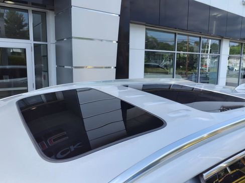 Certified 2021 Buick Enclave Essence w/ Sport Touring Edition image 13