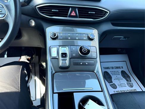 Used 2022 Hyundai Santa Fe SEL image 16