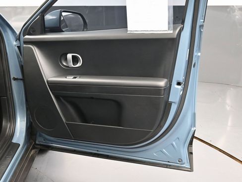 Used 2022 Hyundai Ioniq 5 SE image 34