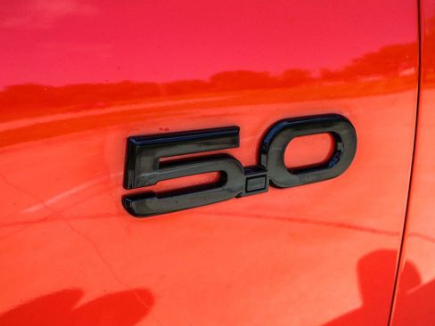 Used 2015 Ford Mustang GT Premium RWD image 26