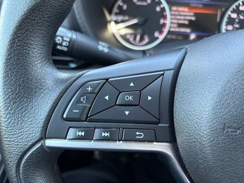 Used 2023 Nissan Sentra SV FWD image 25