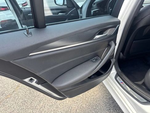 Used 2023 BMW 540i w/ M Sport Package RWD image 15