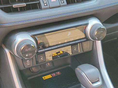 Used 2024 Toyota RAV4 XSE image 27