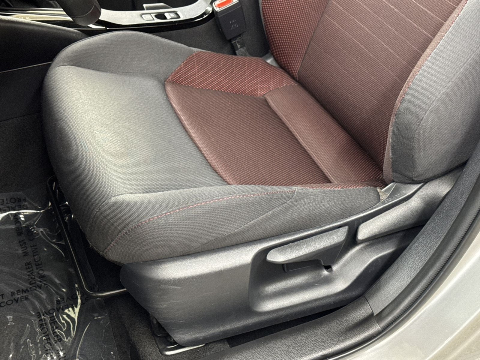 Used 2025 Toyota Corolla SE FWD image 26