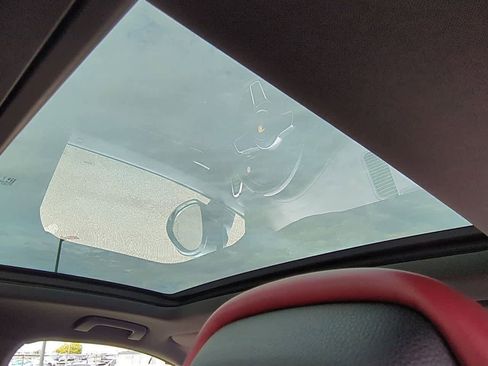 Used 2022 Porsche Cayenne S image 20